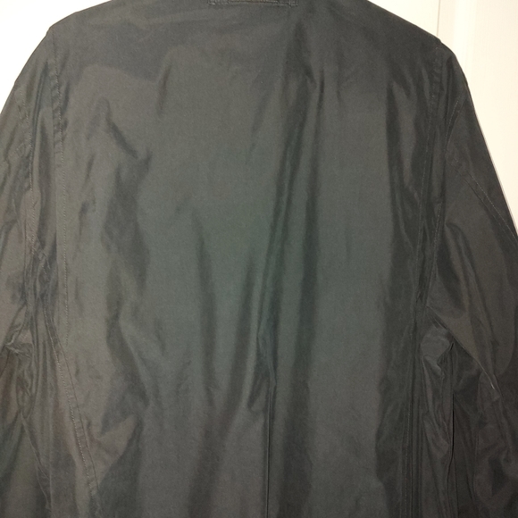 Authentic Nautica Men's Jacket. Size M. Regular fit. Mint condition. Microfiber. - Picture 3 of 6